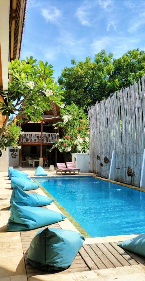 The 5 Brothers Hotel Gili Trawangan Exteriör bild