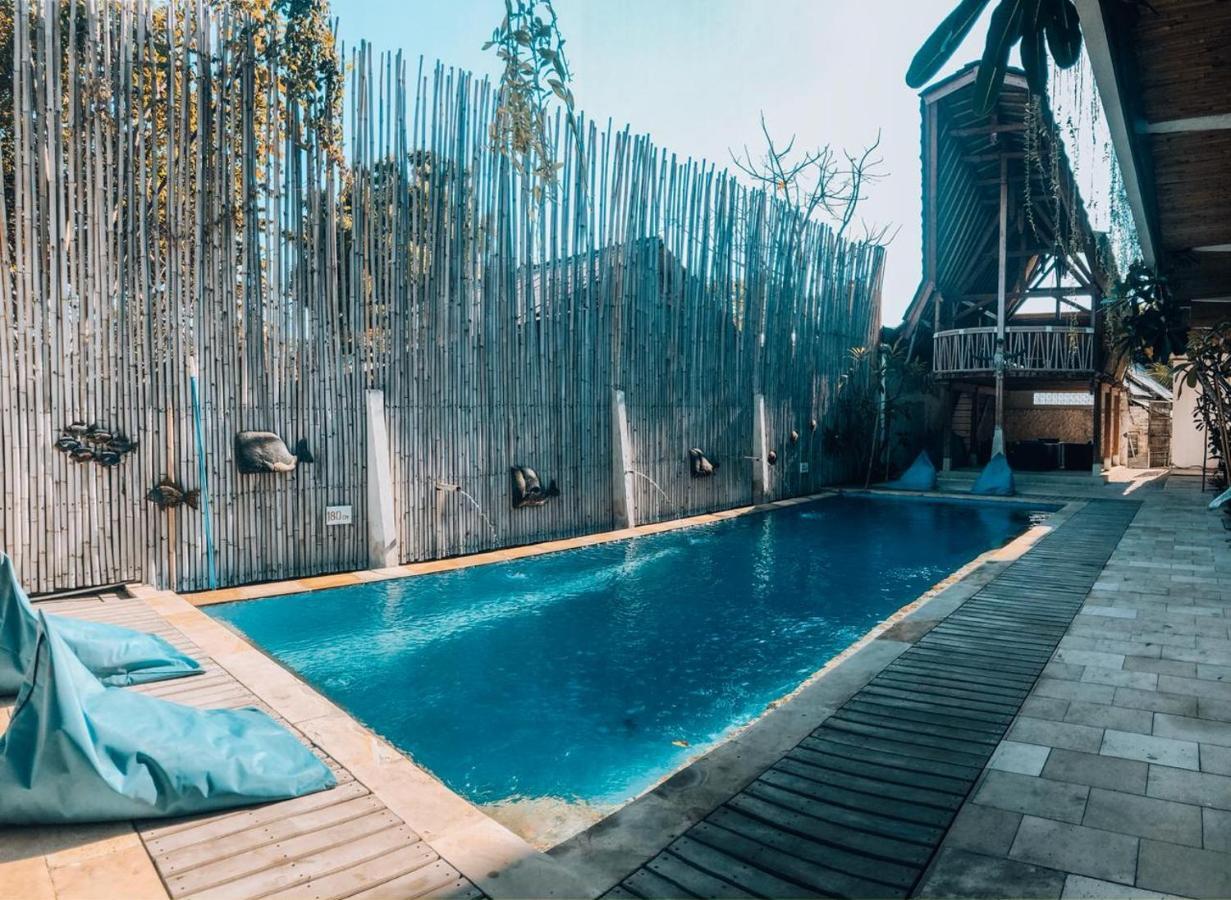 The 5 Brothers Hotel Gili Trawangan Exteriör bild