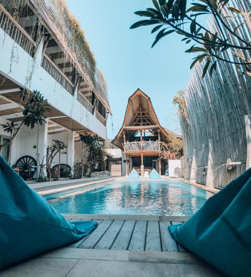 The 5 Brothers Hotel Gili Trawangan Exteriör bild